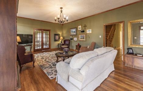 311 S Martin Street, Benton, Arkansas 72015, USA