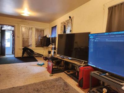 1218 NE 6th Ave, Minot, North Dakota 58703