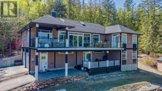 2127 PLEASANT DALE ROAD WEST, Blind Bay, British Columbia V0E 2W1, Canada