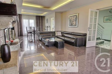 Bondy, Île-de-France 93140, France