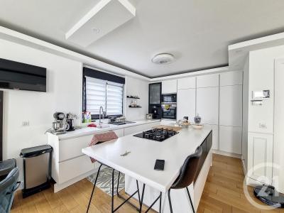 Drancy, Île-de-France 93700, France
