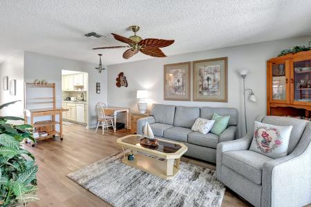 1191 SW Lake Circle 104, Boynton Beach, Florida 33426