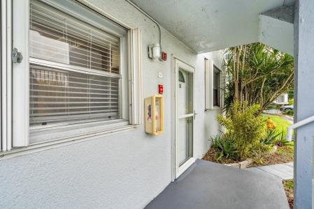 105 Royal Park Drive 1h, Oakland Park, Florida 33309
