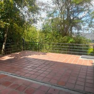 Prolongación Calle Acueductos Prados Country House, Caracas, Miranda 1080, Venezuela