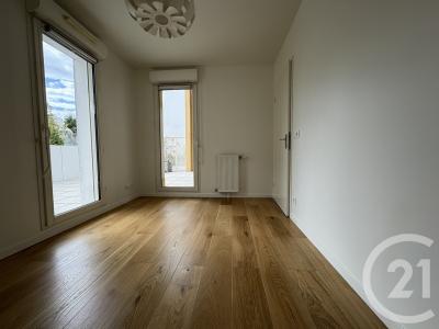 Stains, Île-de-France 93240, France