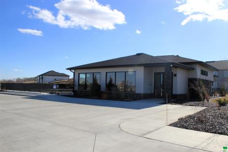 5208-10-12 Singing Hills Blvd, Sioux City, Айова 51106, Соединенные Штаты