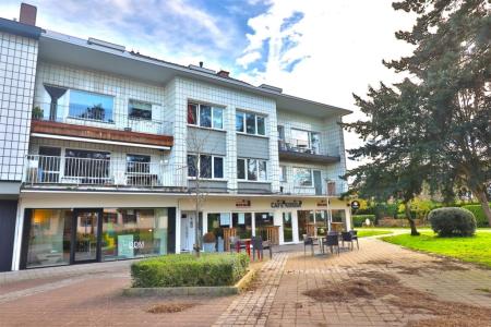 Halenplein 9 24, Kortrijk, Bélgica