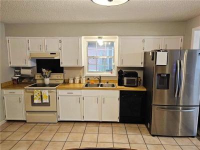 1026 ALLISON Drive, Pineville, Louisiana 71360, Stati Uniti