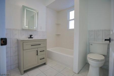 926 Bergen Ave, Linden City, 新泽西州 07036-2255, 美国