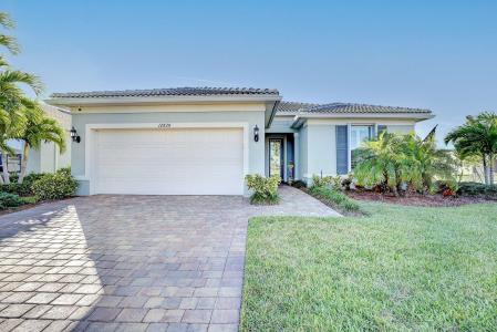 12820 SW Aureolian Lane, Port Saint Lucie, Florida 34987