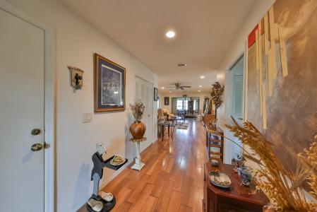 1417 Langley Dr, Sun City Center, Florida 33573