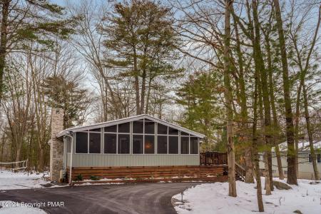 2054 Forest Lake Drive, East Stroudsburg, Pennsylvania 18302, Estados Unidos