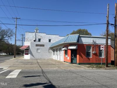 901 Falls Road , 901-909, Rocky Mount, North Carolina 27804