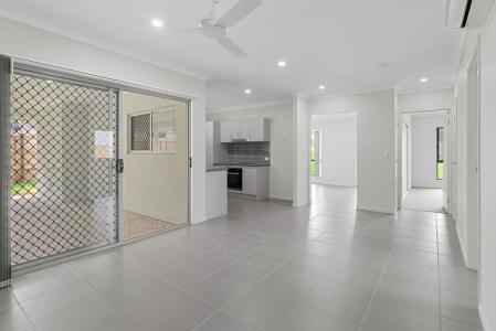 18 Olive Tree Chase, Victory Heights, QLD 4570, Australia