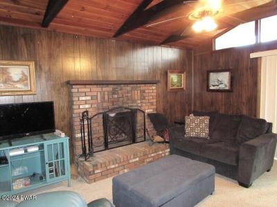 102 Surrey Lane, Lords Valley, Pennsylvania 18428, Stati Uniti
