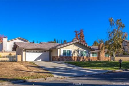 13445 Oak Mesa Drive, Yucaipa, 加利福尼亚州 92399, 美国