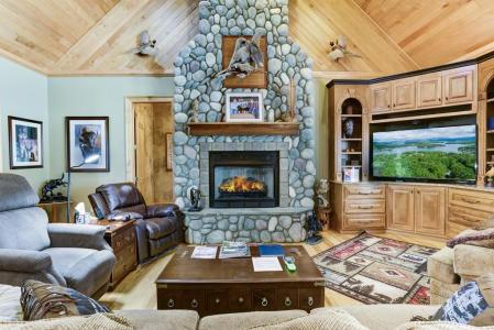 4167 Downings Creek Road, Hayesville, 노스 캐롤라이나 28904, 미국