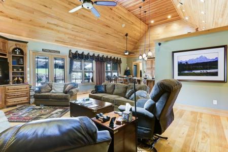 4167 Downings Creek Road, Hayesville, 노스 캐롤라이나 28904, 미국