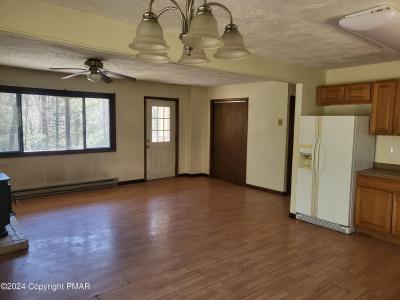 2153 Gravel Road, Canadensis, Pennsylvania 18325