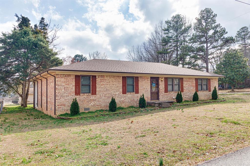 5706 Cedar Street, Paragould, Arkansas 72450, USA