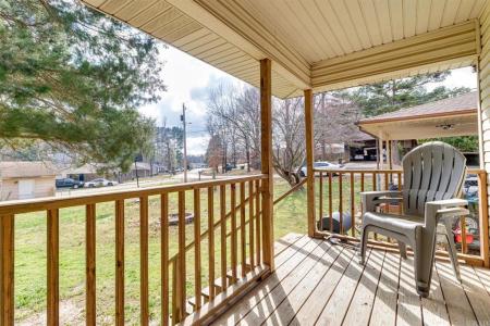 5706 Cedar Street, Paragould, Arkansas 72450, USA