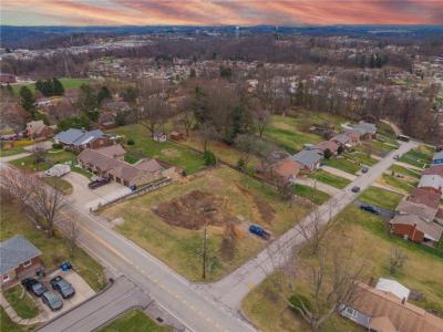 361 Carpenter Ln, North Huntingdon, Pennsylvania 15642, USA