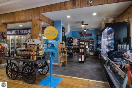 127 River Street, Elk Rapids, ミシガン 49629, アメリカ合衆国