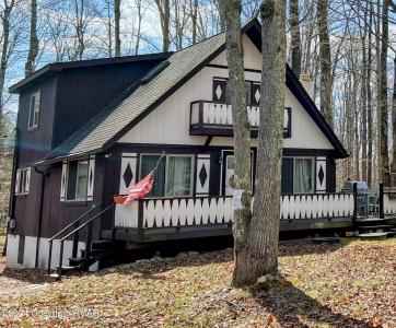 250 Outer Drive, Pocono Lake, Pennsylvania 18347, USA