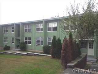 3726 Albany Post Road E4, Hyde Park, New York 12538, États-Unis