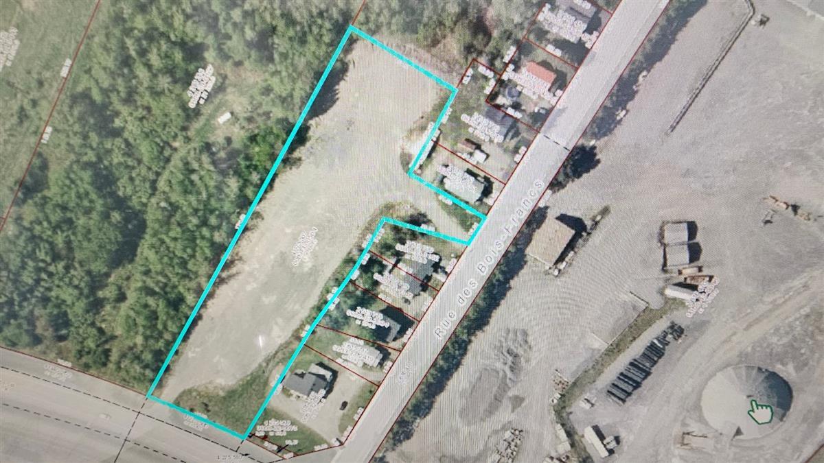 Rue des Bois-Francs, Témiscouata-sur-le-Lac, Quebec G0L 1E0, Canada