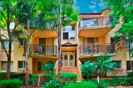 12/15-23 Mowle Street, Westmead, NSW 2145, Australia