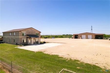 6878 Fm 1044, Marion, Texas 78124