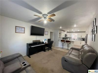 918 N Guadalupe Street, Seguin, Texas 78155