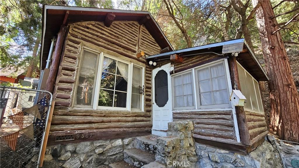 9567 Snow Drift Drive, Forest Falls, Californie 92339, États-Unis