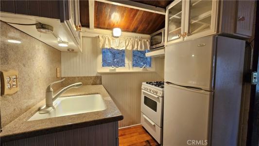 9567 Snow Drift Drive, Forest Falls, Californie 92339, États-Unis