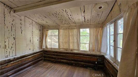 9567 Snow Drift Drive, Forest Falls, Californie 92339, États-Unis
