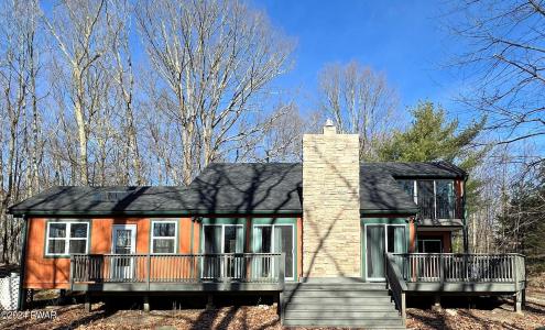 402 Canoebrook Drive, Hawley, Pennsylvanie 18428, États-Unis