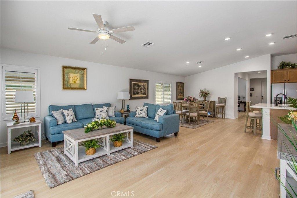 1570 Lismore Lane, Beaumont, Kaliforniya 92223, Amerika Birleşik Devletleri