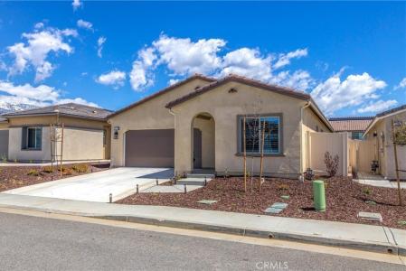 1570 Lismore Lane, Beaumont, Kaliforniya 92223, Amerika Birleşik Devletleri
