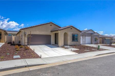 1570 Lismore Lane, Beaumont, Kaliforniya 92223, Amerika Birleşik Devletleri
