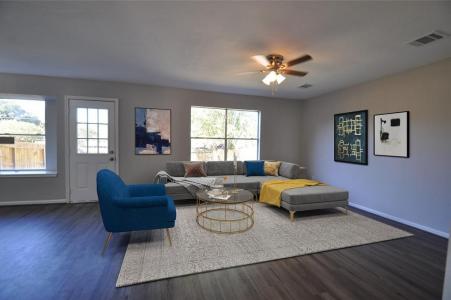 2113 Whittier Drive, Houston, Техас 77032, Соединенные Штаты