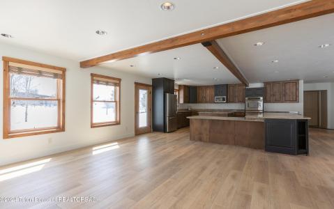 607 ALPINE VILLAGE LOOP, Alpine, Вайоминг 83128, Соединенные Штаты