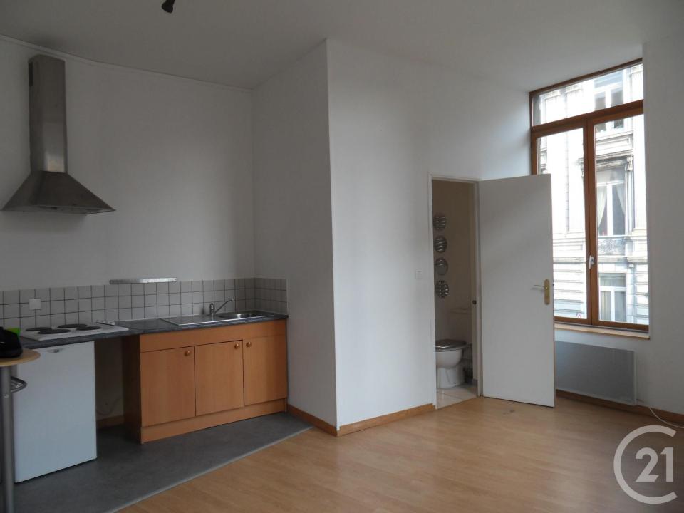 Condominium/CoOp For Rent, Lille NordPasdeCalais 59800 France