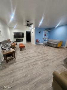 10210 Woodland Avenue, Cleveland, Ohio 44104, USA