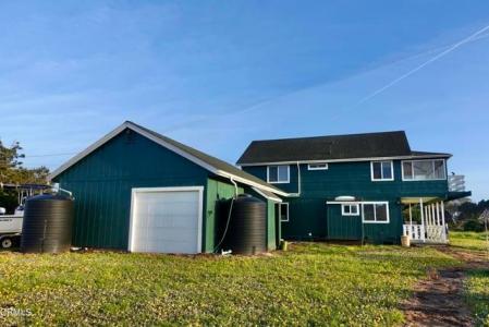 33440 Pacific Way, Fort Bragg, California 95437, USA
