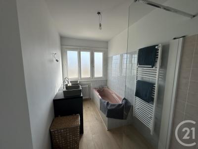 Nimes, Languedoc-Roussillon 30900, Francia