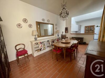 Nimes, Languedoc-Roussillon 30900, França