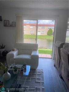 401 SW 86th Ave 103, Pembroke Pines, Florida 33025