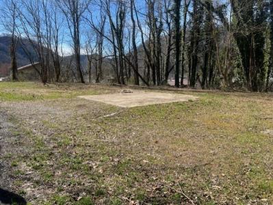 120 6th Street, Elkhorn City, Kentucky 41522