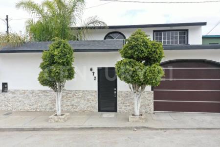De las rosas 672,, Tijuana, Basse-Californie 22206, Mexique